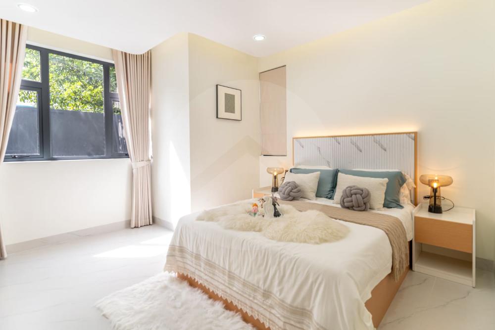 Kingston Royale Condominium