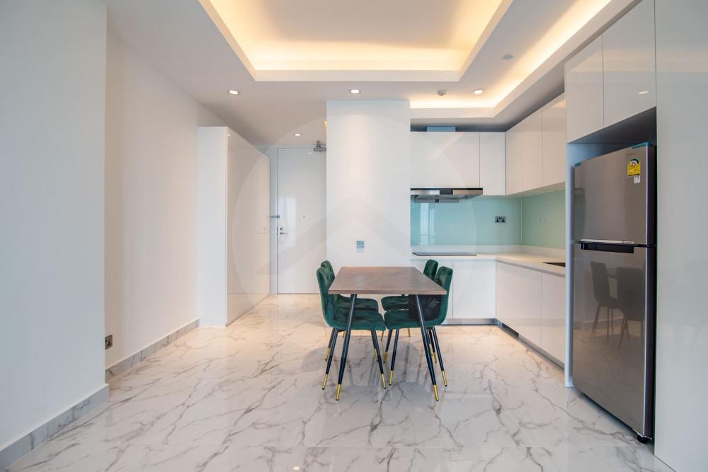 J Tower 2 Condominium