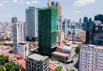 Time Square 6 Condominium (Time Square 302) - Image 4