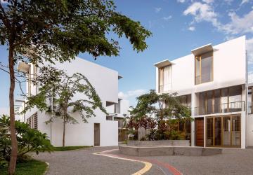 Bakong Village thumbnail